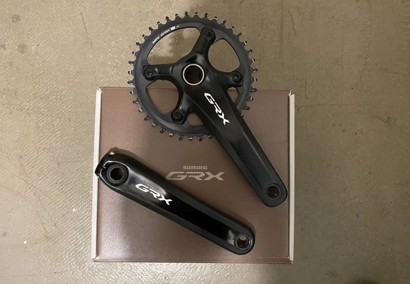 Kliky Shimano GRX820
