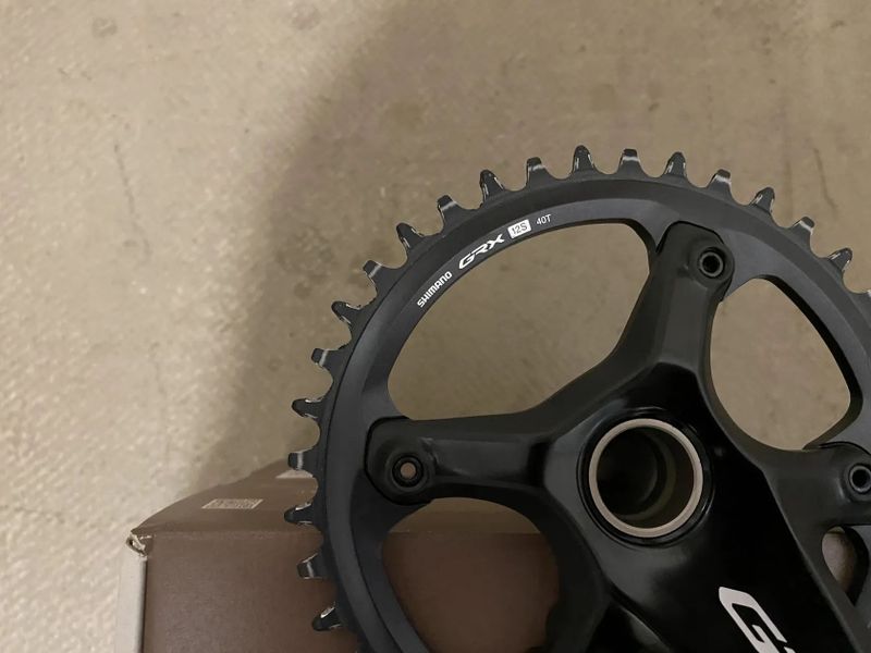 Kliky Shimano GRX820