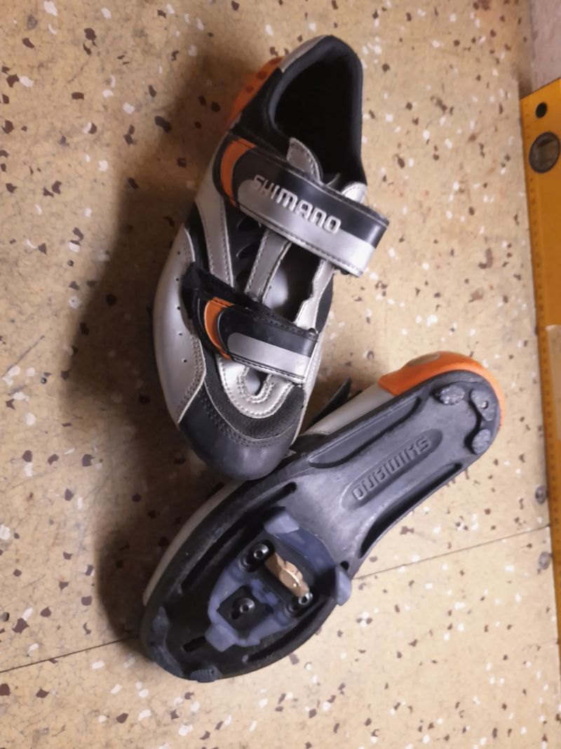 Silniční kolo Svorada