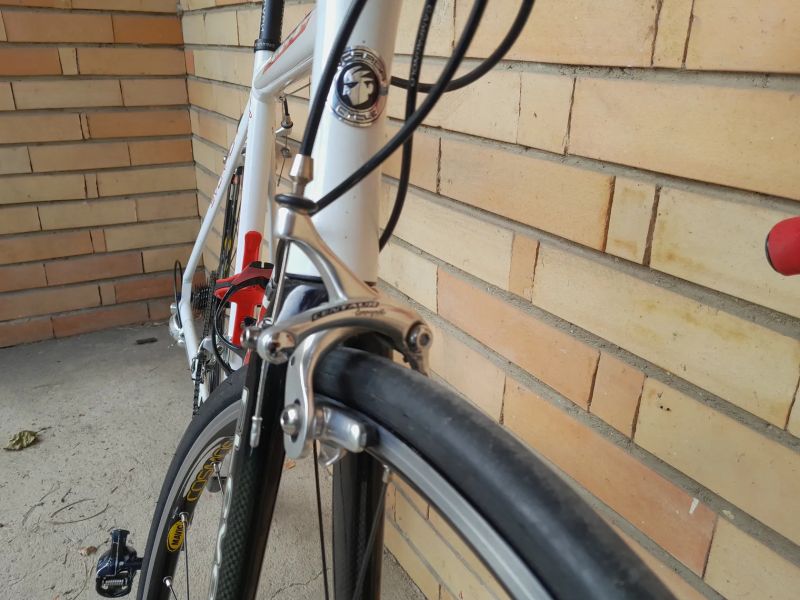 Silniční kolo Svorada