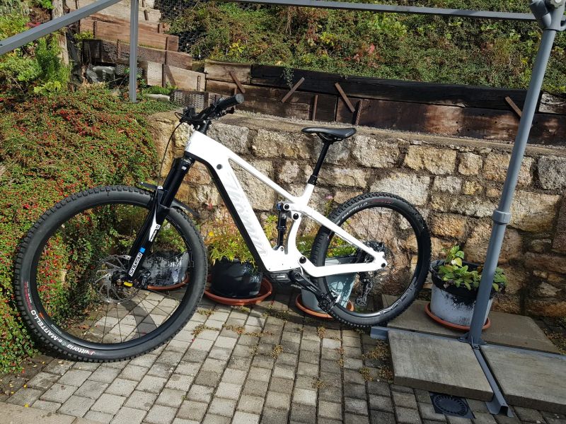 Thomus Lightrider E2 Pro Carbon elektrokolo vel. M - 22kg