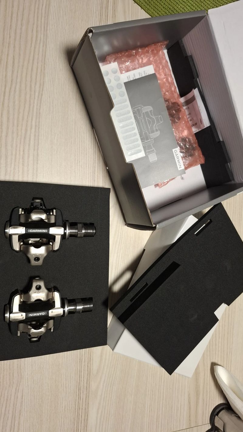 Pedály s wattmetrem Garmin Rally XC 100, 2 roky platná záruka