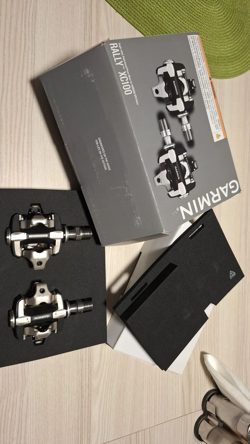 Pedály s wattmetrem Garmin Rally XC 100, 2 roky platná záruka