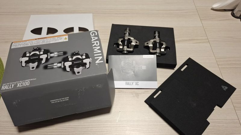 Pedály s wattmetrem Garmin Rally XC 100, 2 roky platná záruka