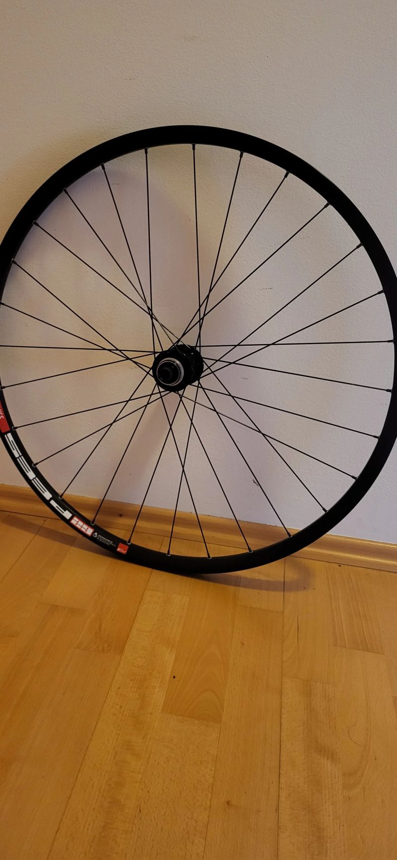 ZAPLETENÁ KOLA 29" Shimano+DT Swiss