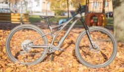 2022 SPECIALIZED STUMPJUMPER COMP