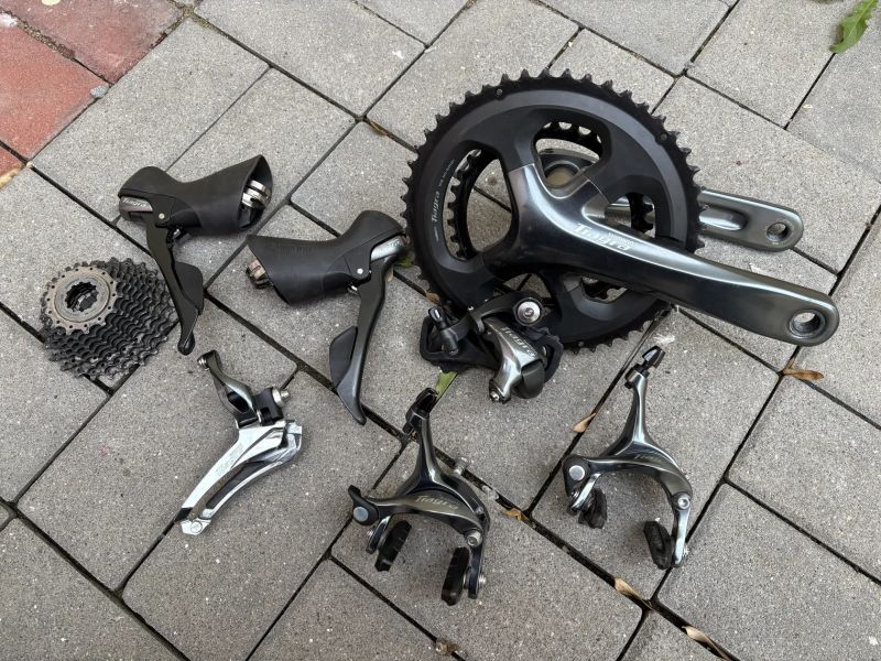 Ráfková sada Shimano Tiagra 4700