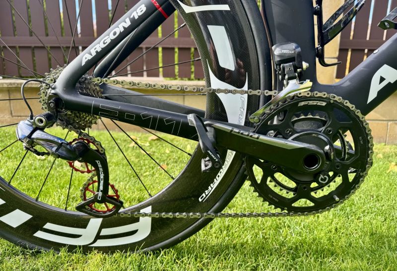 Argon 18 E-117 TriArgon 18 E-117 Tri – elektronické řazení + wattmetr, top stav - první majitel