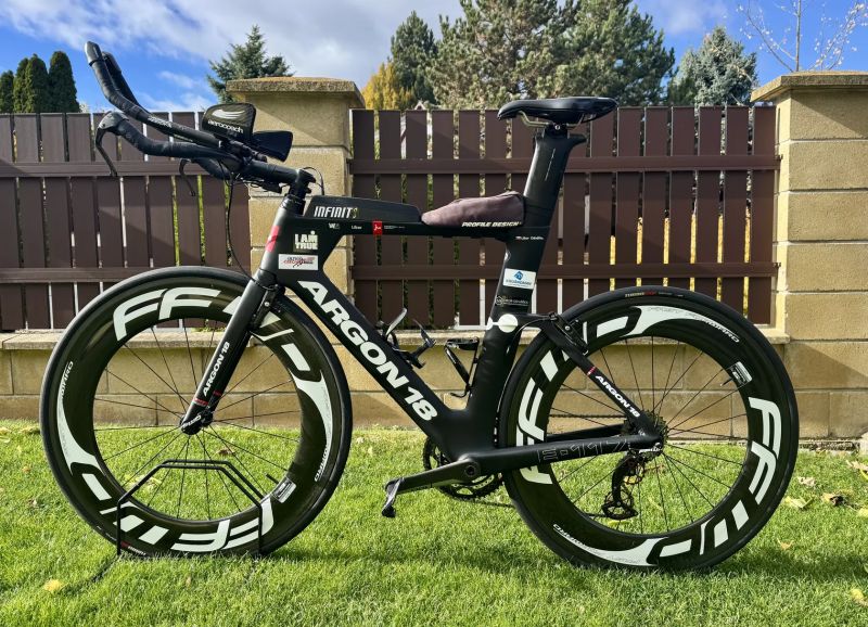 Argon 18 E-117 TriArgon 18 E-117 Tri – elektronické řazení + wattmetr, top stav - první majitel