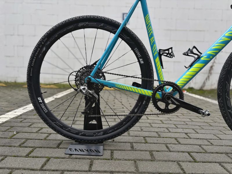 Canyon Inflite AL SLX 8.0 Pro Race ve velikosti XXL – lehké, rychlé a spolehlivé cyclocross/ gravel 