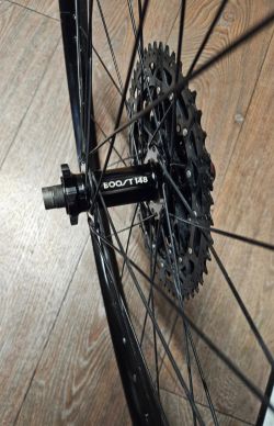 BONTRAGER zapletená kola