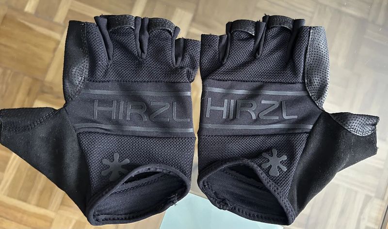 Hirzl Gripp Comfort