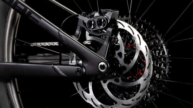 Cube One44 SLT 800 liquid'n'lava vel.M