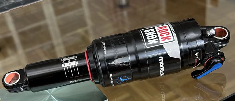 Rock Shox Monarch RT3, DebonAir 200x57
