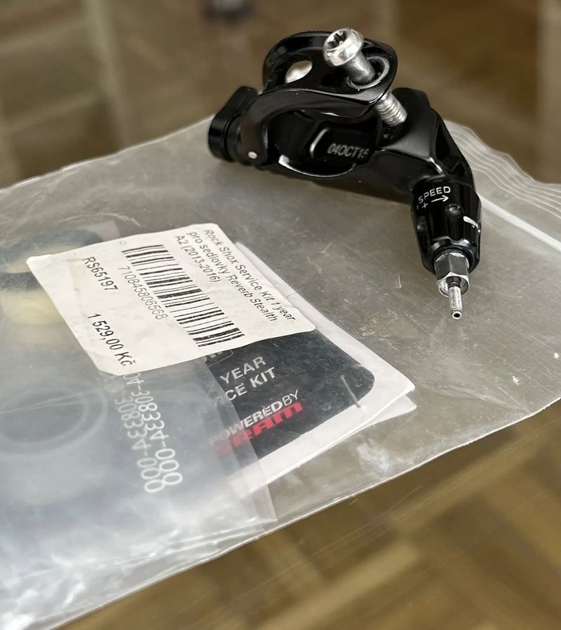 Rock Shox Reverb Stealth A2 servisní kit 