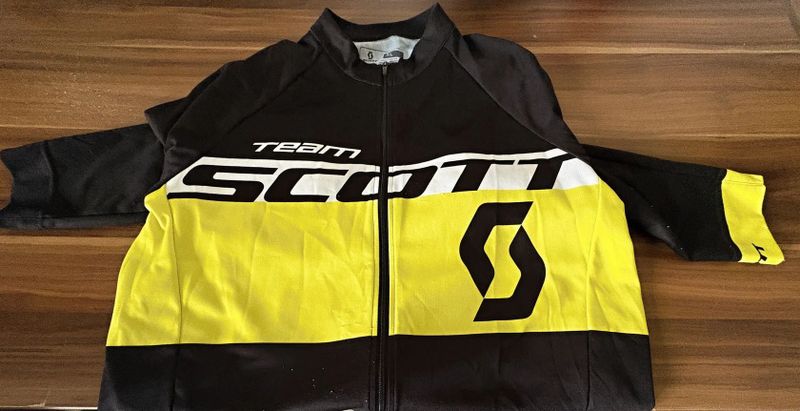 Cyklistický dres Scott Team a kraťasy Scott Team