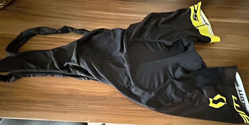 Cyklistický dres Scott Team a kraťasy Scott Team