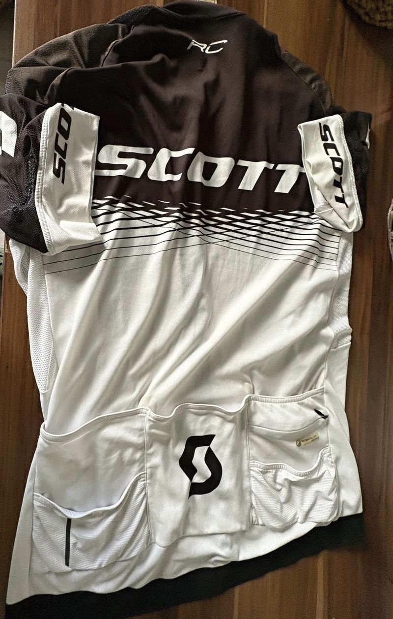 Cyklistický dres Scott RC a kraťasy Scott RC