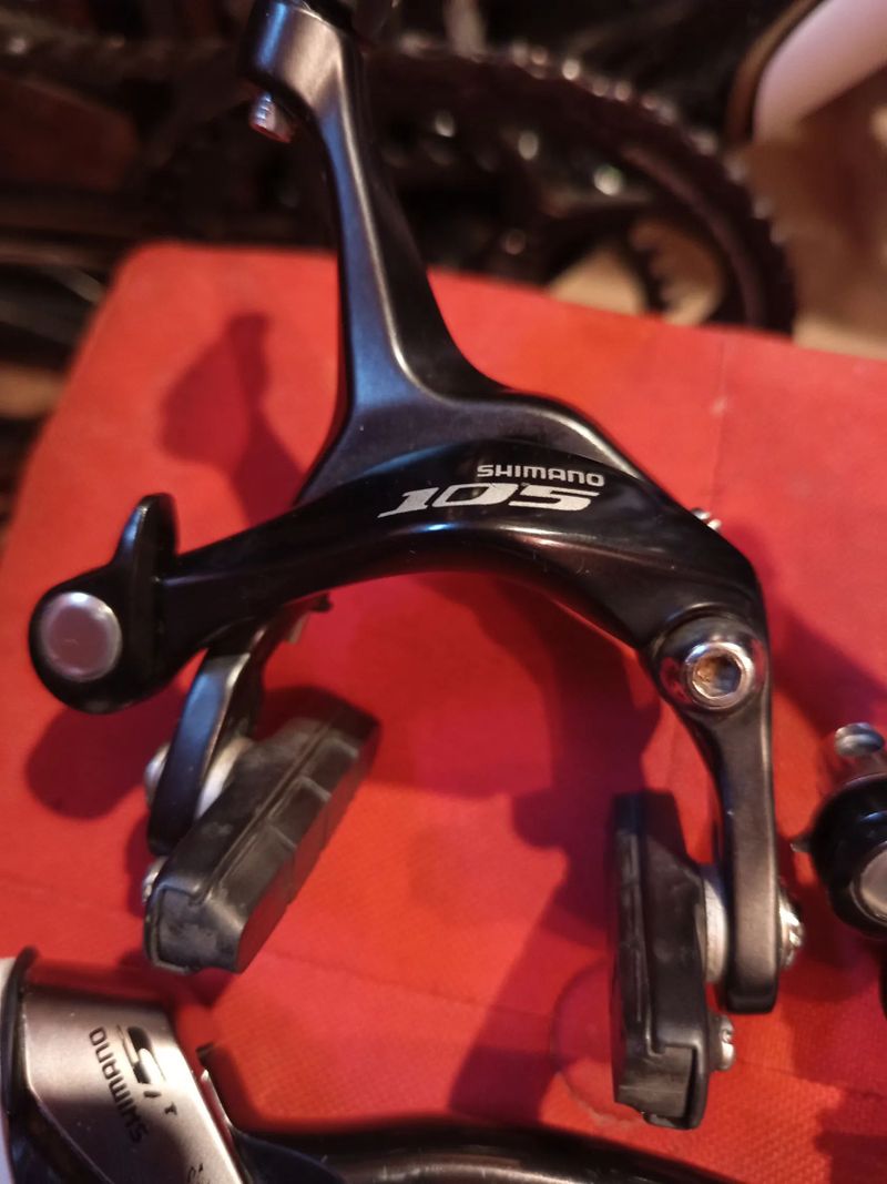 Kompletní sada Shimano 105 R5700 10s