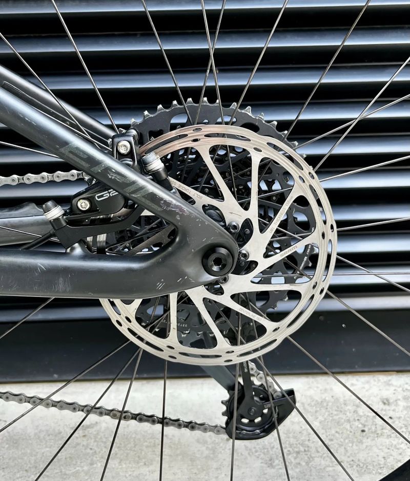 Specialized EPIC EVO Comp Karbon 29” - ROCKSHOX SID 120mm - 11,7Kg