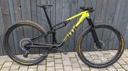 BMC FOURSTROKE 01