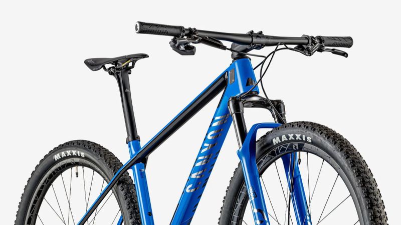 Canyon Exceed CF SLX 9.0 Race Limited - špičkový hardtail v TOP stavu!