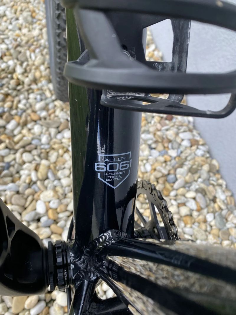 HEAD X-RUBI 5 (2023) – 29", Rock Shox Recon, SRAM, HBC, vel. M