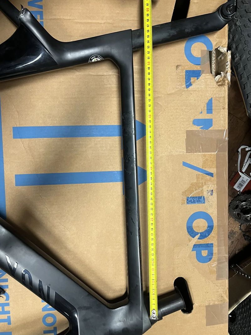 Rámový set Canyon AEROAD CF SLX, rafkove brzdy, Di2