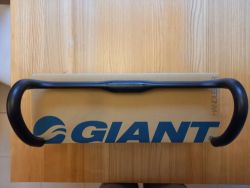 KARBONOVÁ ŘIDÍTKA GIANT CONTACT SLR ROAD 44cm