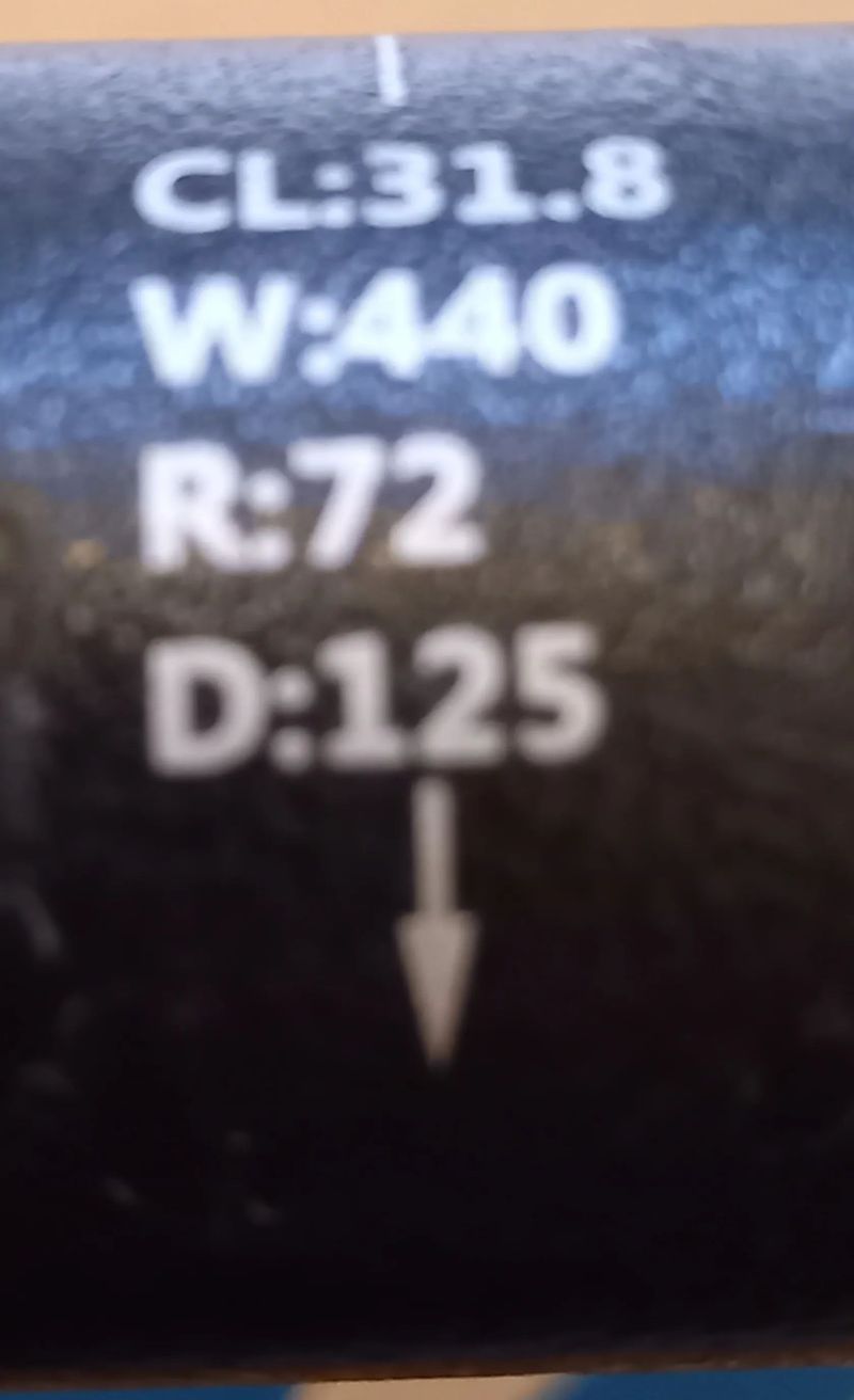 KARBONOVÁ ŘIDÍTKA GIANT CONTACT SLR ROAD 44cm