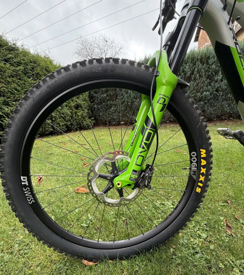 Rock Machine Blizzard TRL 90-29