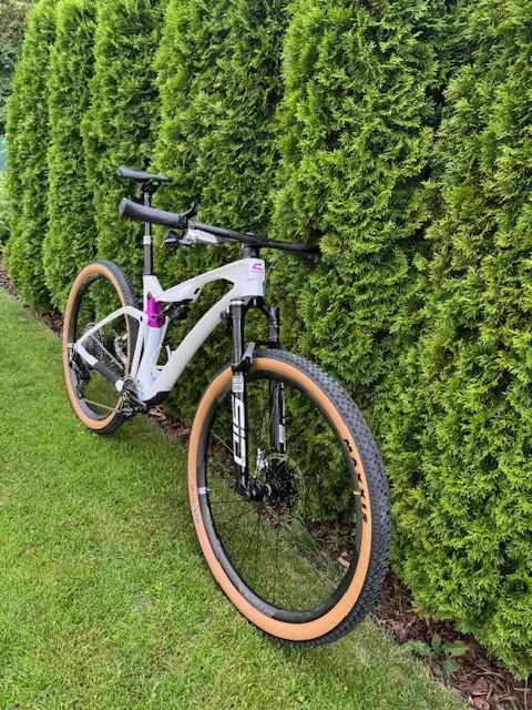 Corratec Revo Bow iLink SL Ultra (Bílá) 2025