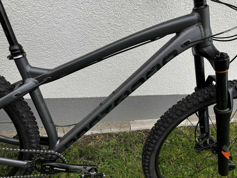 Dartmoor Primal 29 S - zánovní 