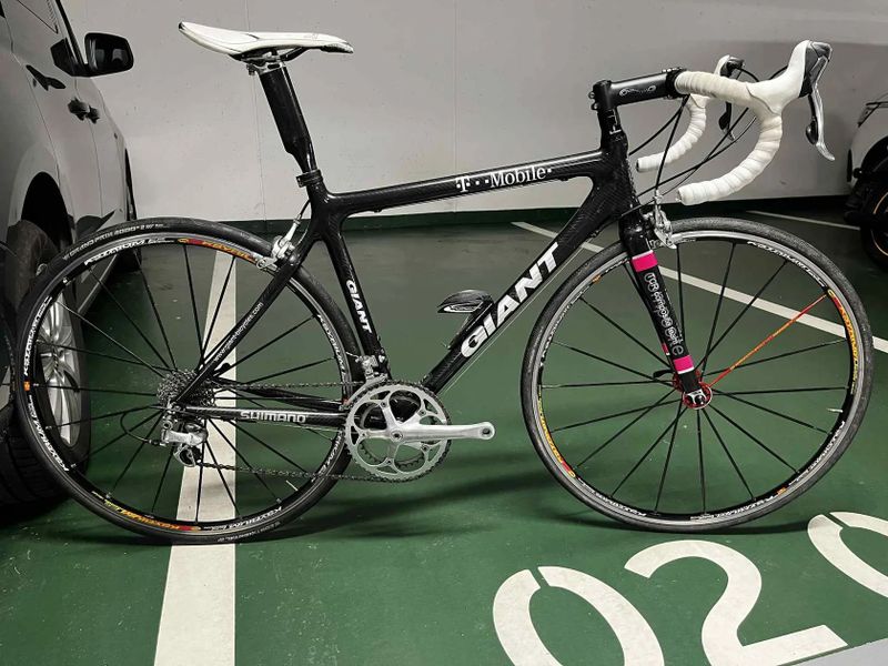 Giant TCR karbon na DuraAce 