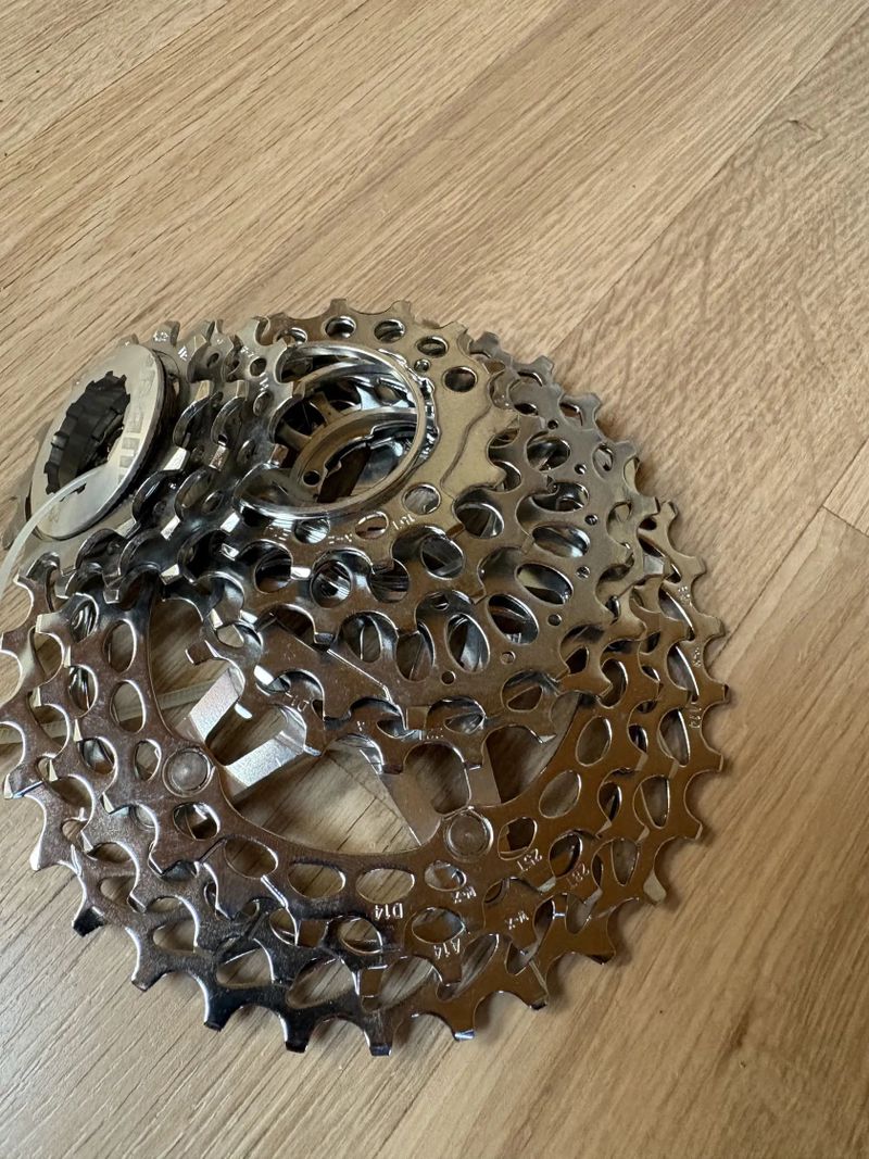 Zbylé náhradní díly - co dům dal