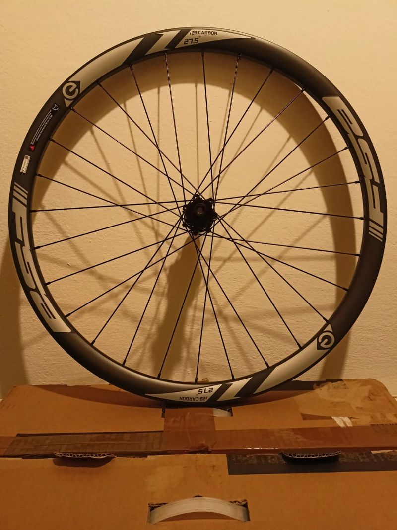 Nové výplety FSA e-mtb i29 carbon mullet boost XD