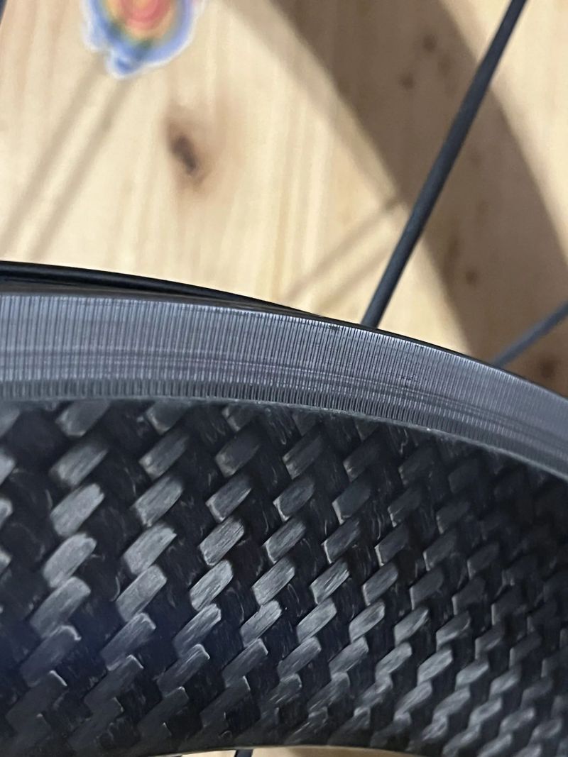 Zapletená kola Mavic Cosmic, ořech Shimano,