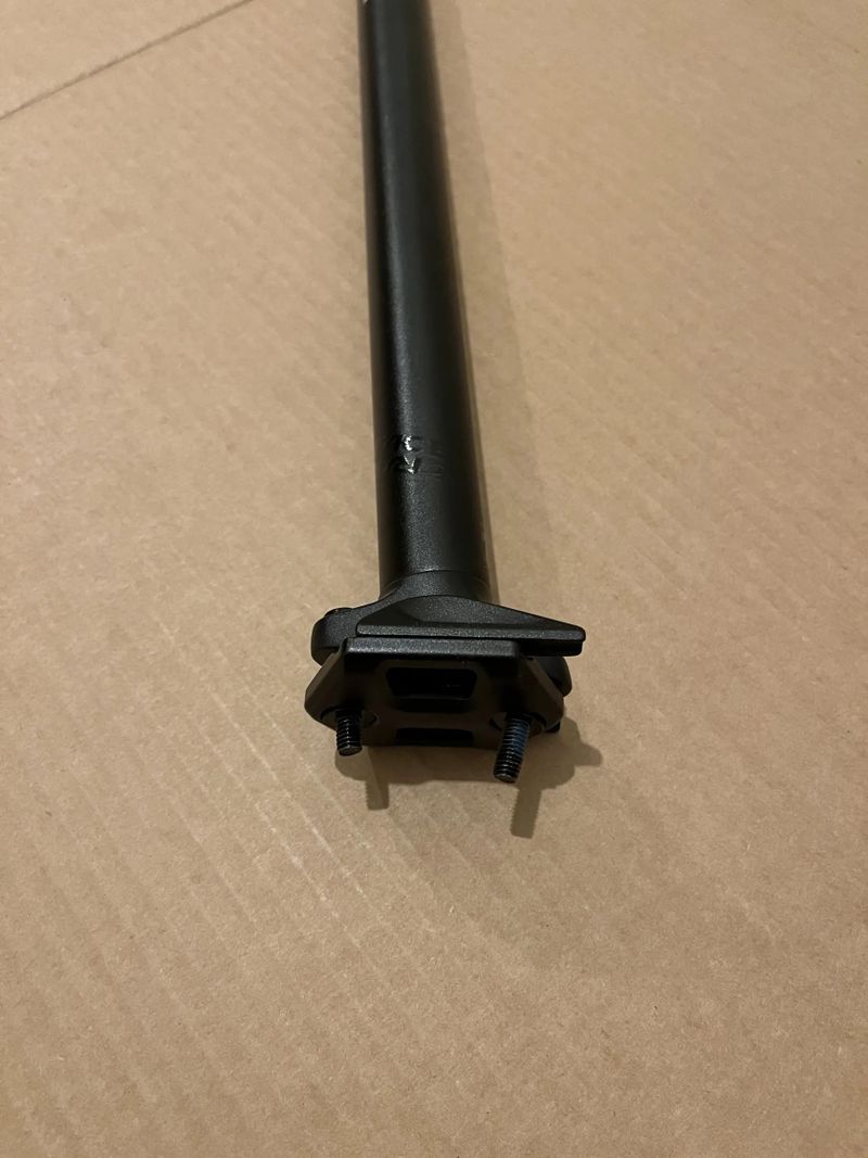 Race Face sedlovka 27,2 x 375 mm