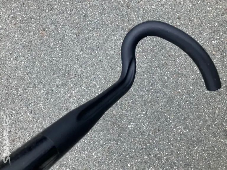 gravel riditka / řídítka - karbon / carbon