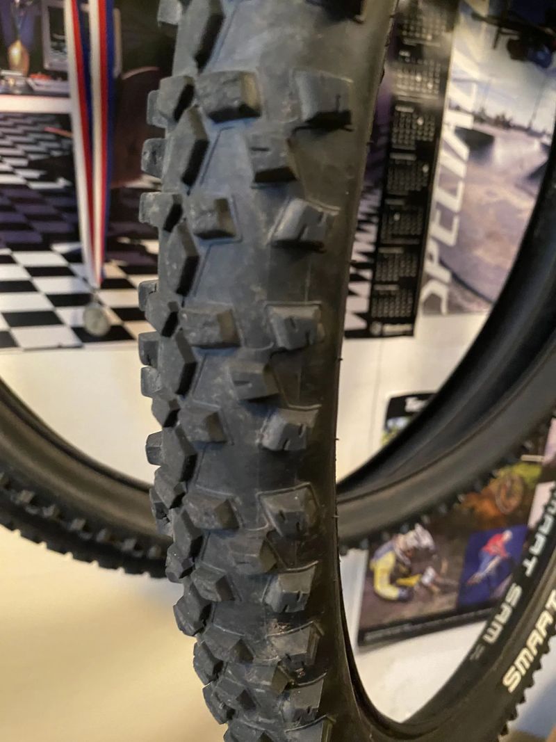 Pláště na horské kolo