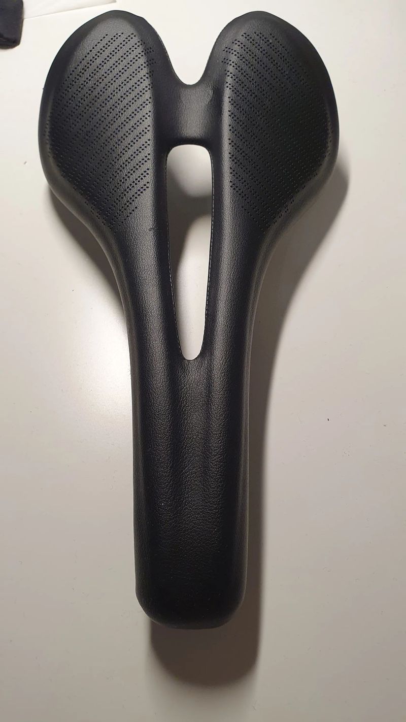 Force silniční sedlo