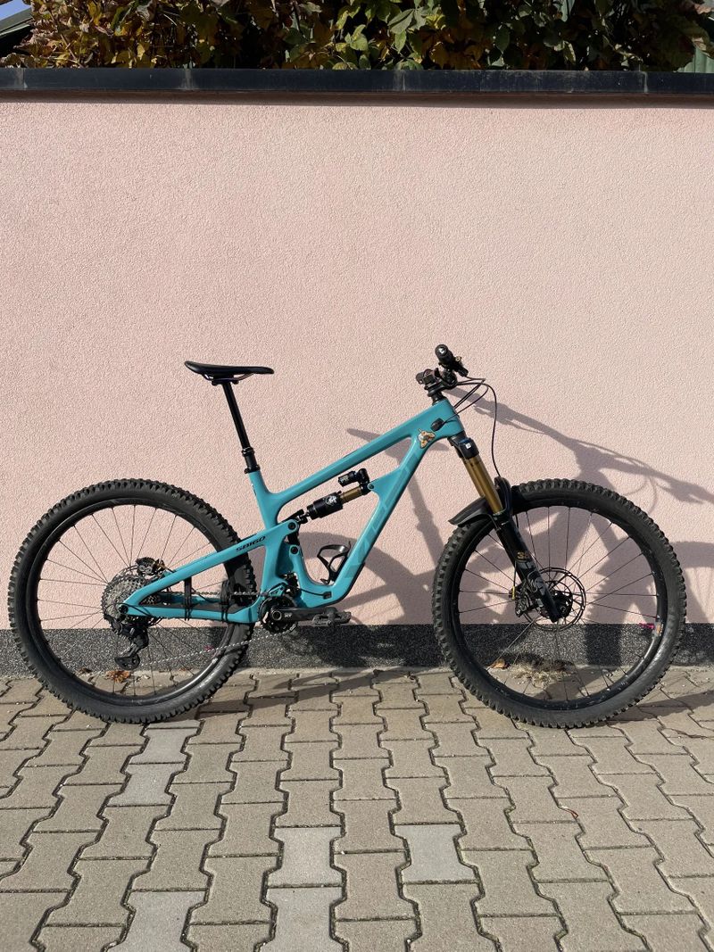 Yeti Sb160
