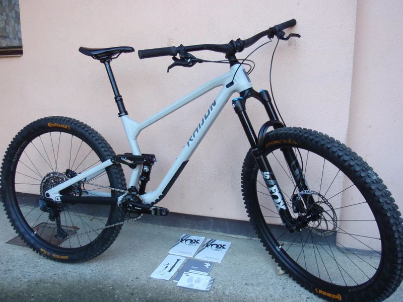 Zánovní Radon Slide Trail AL 8.0 2024