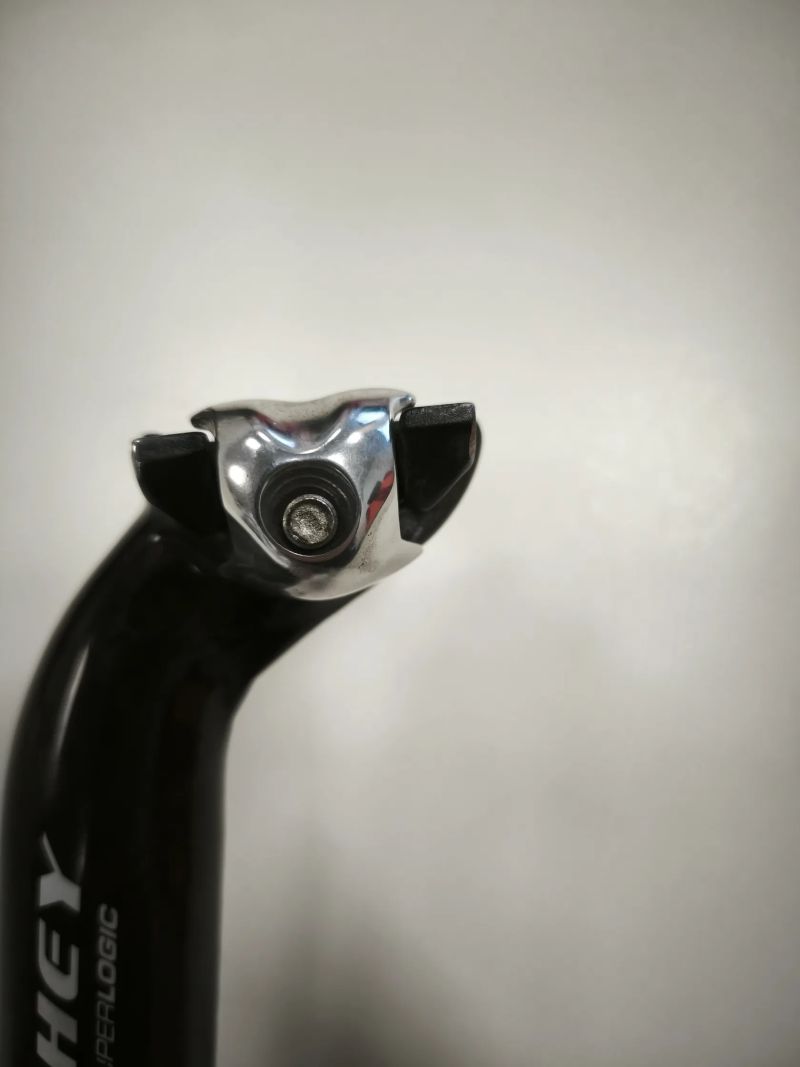 Prodám sedlovou Ritchey Carbon Superlogic