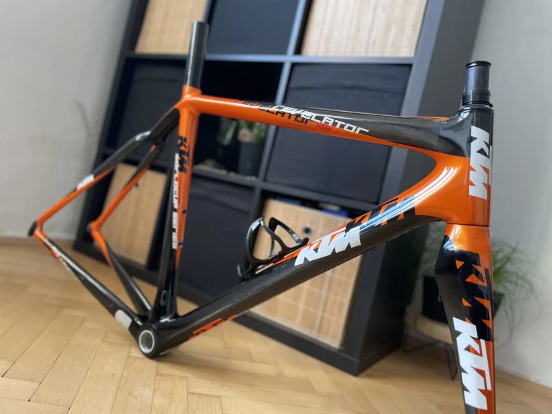 KTM Revelator Prestige World Cup / rámová sada Di2 / carbon