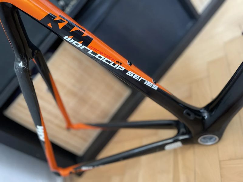 KTM Revelator Prestige World Cup / rámová sada Di2 / carbon