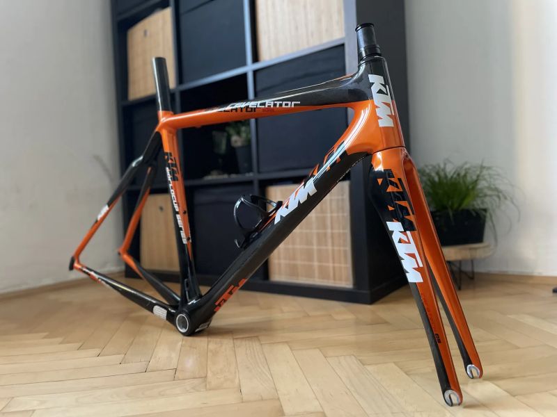 KTM Revelator Prestige World Cup / rámová sada Di2 / carbon