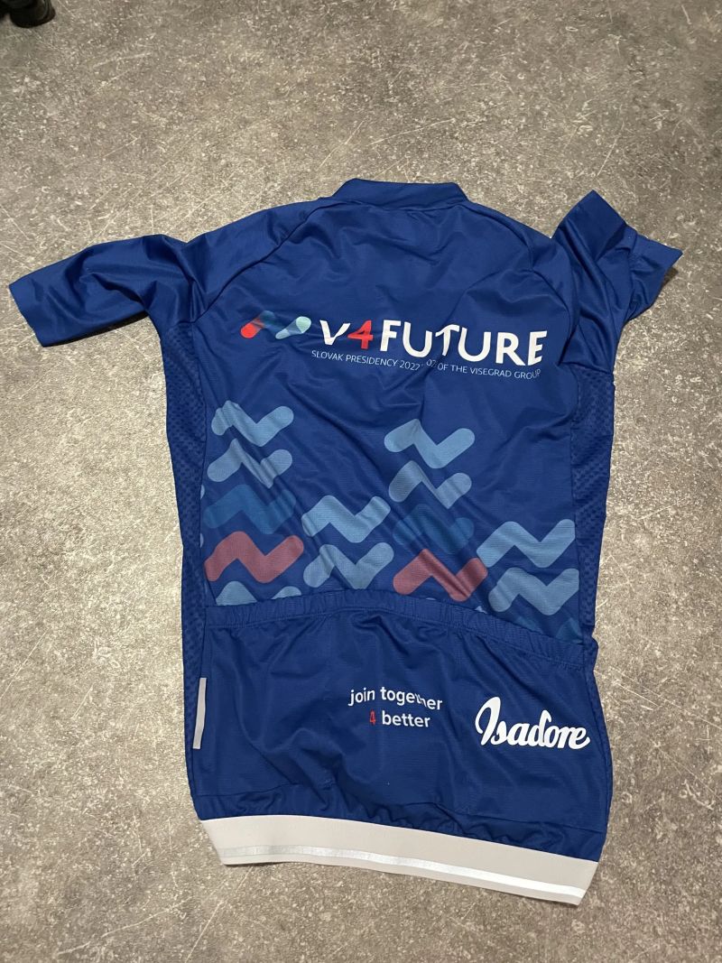 Isadore SVK dres