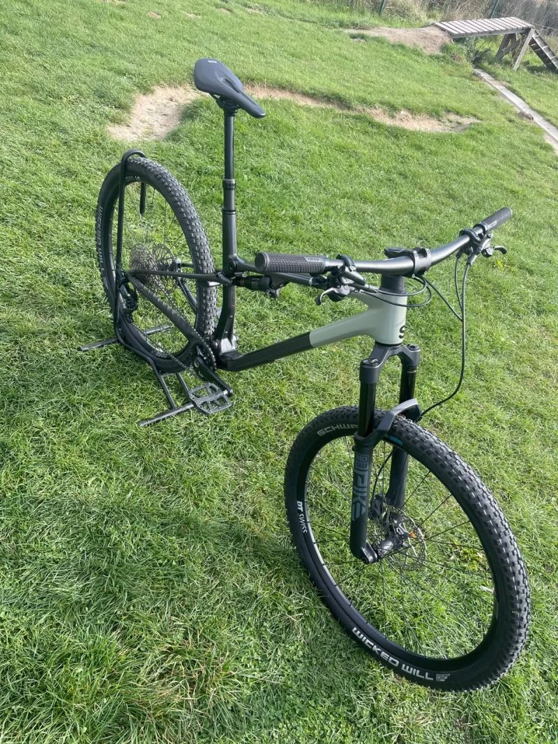 Superior XF 9.6 DC ze Singletrailu Moravský kras