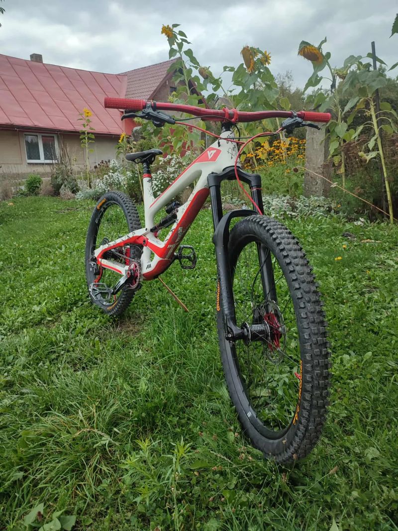 YT Industries Capra castom 